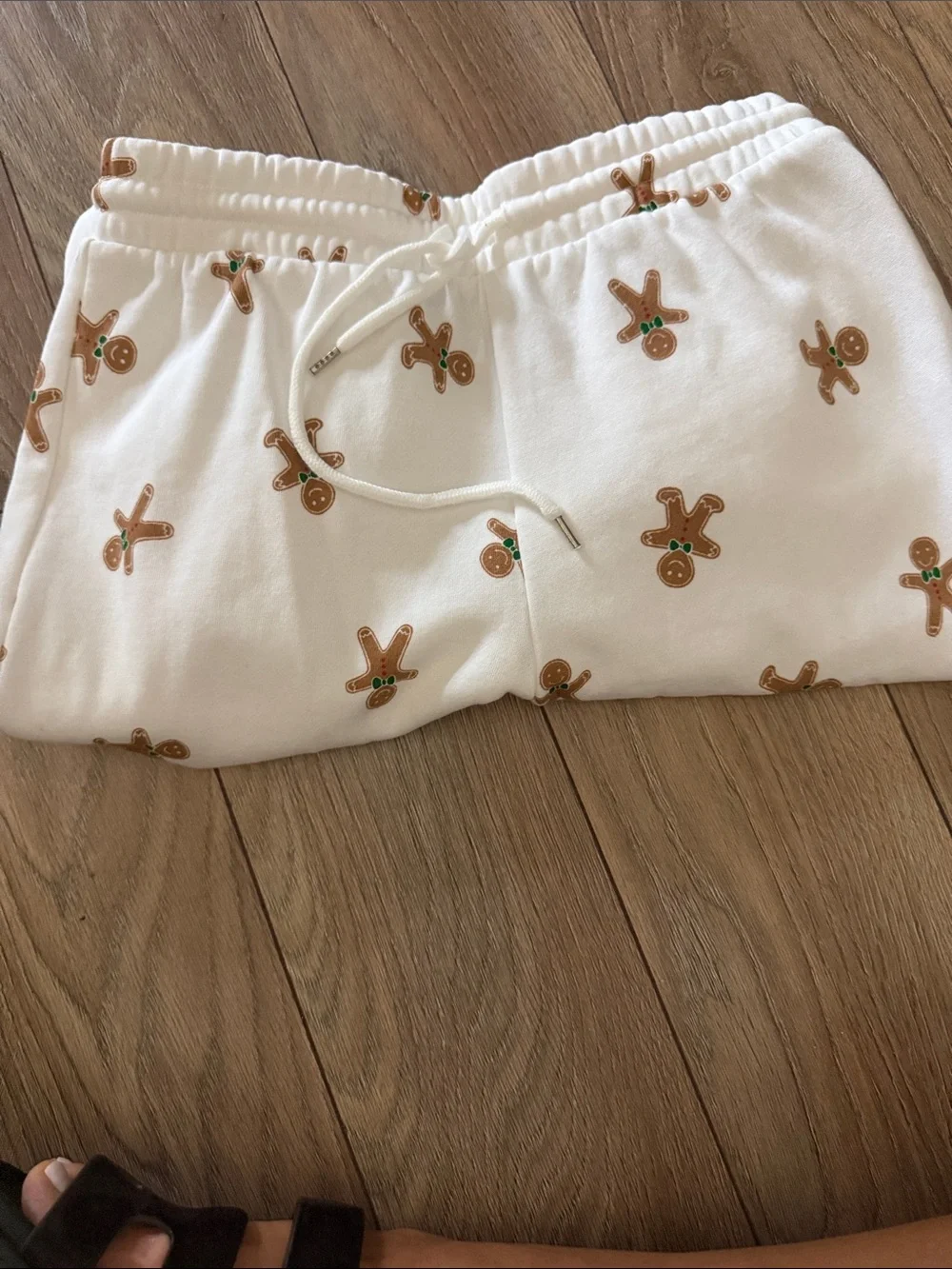 Forever 21 Kids Cream Gingerbread Print Pajama Bottoms
